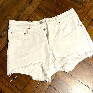 Levi’s White Denim Shorts